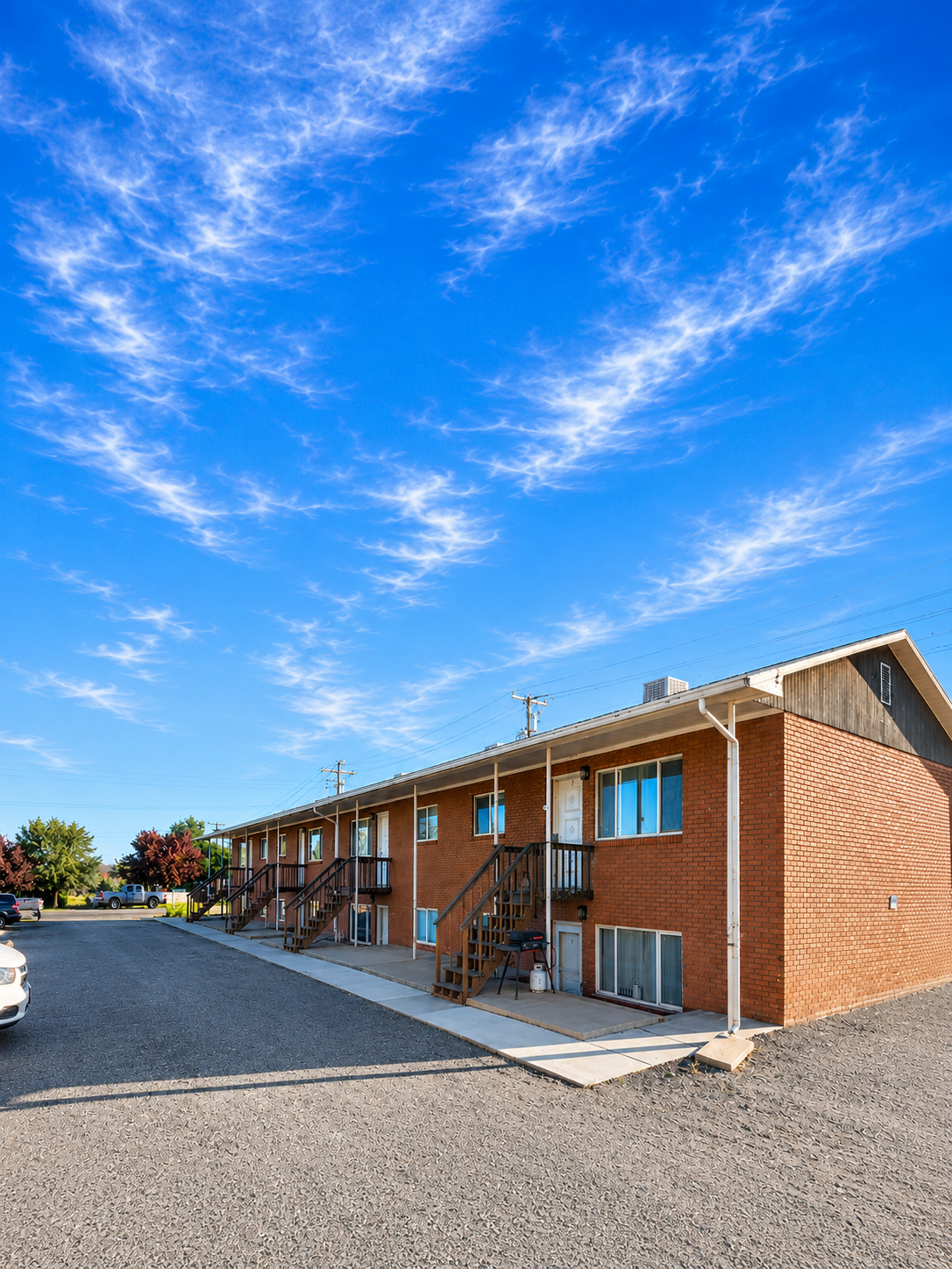 8-unit apartment building — Multifamily in Vernal, Utah sold by Canovo Group